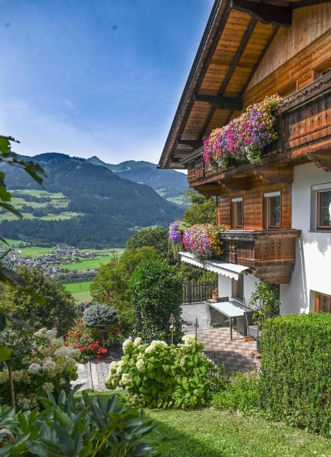 Appartement Ferienhaus Schneiderhausl Zillertal à Stummerberg Extérieur photo