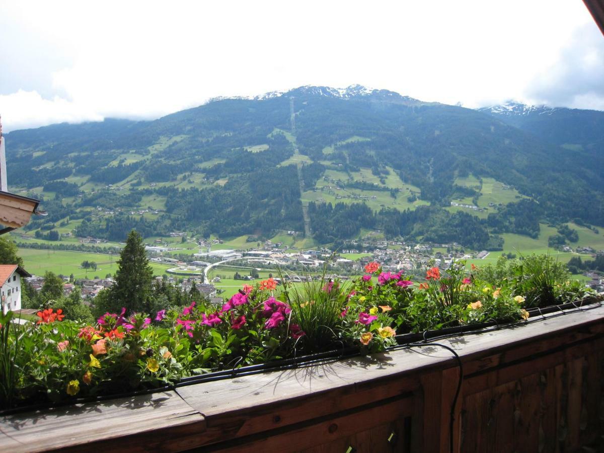 Appartement Ferienhaus Schneiderhausl Zillertal à Stummerberg Extérieur photo